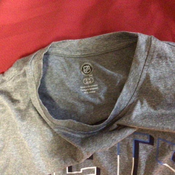 NHL WINNIPEG JETS tshirt - Picture 2 of 2